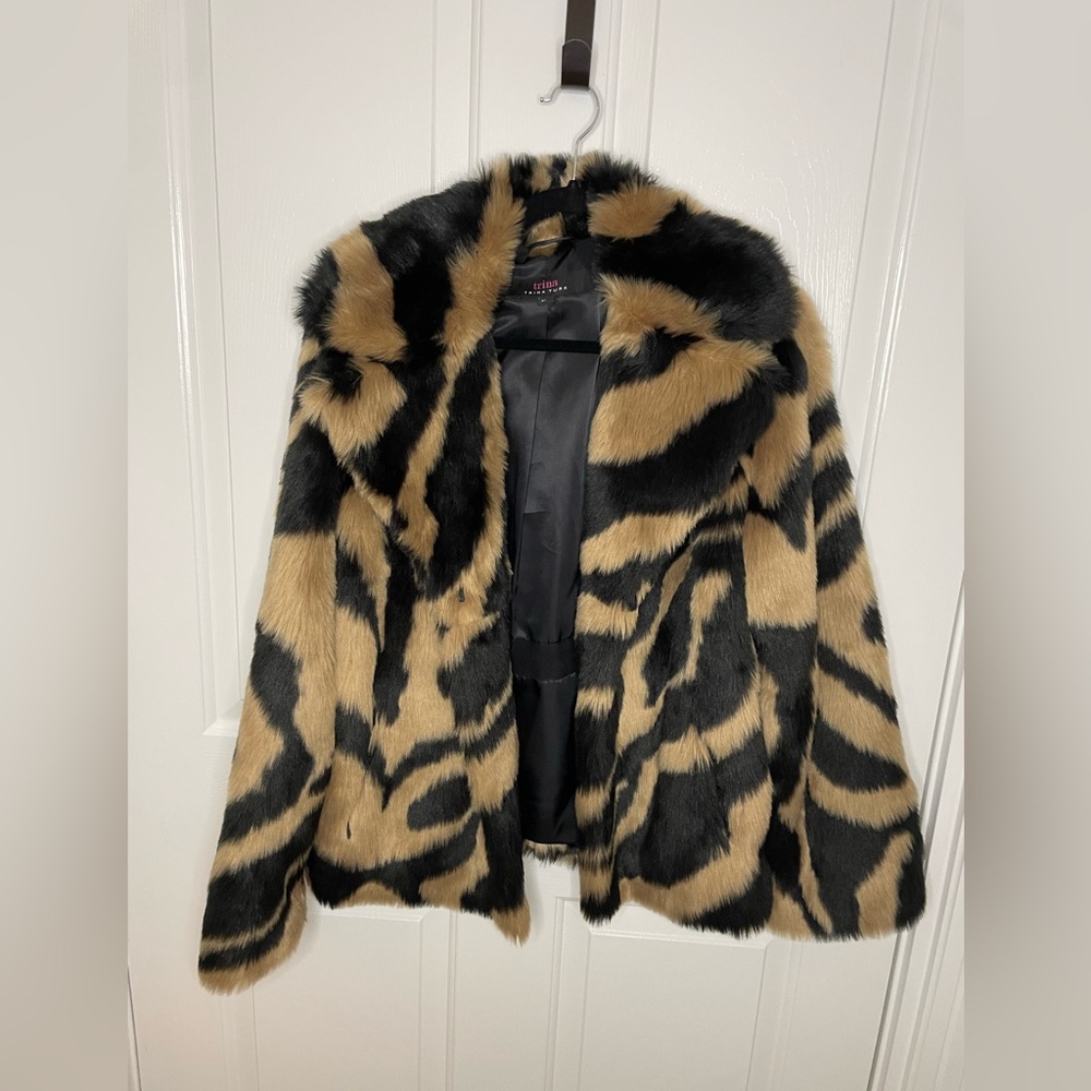Trina Turk Faux Fur Coat Size Medium